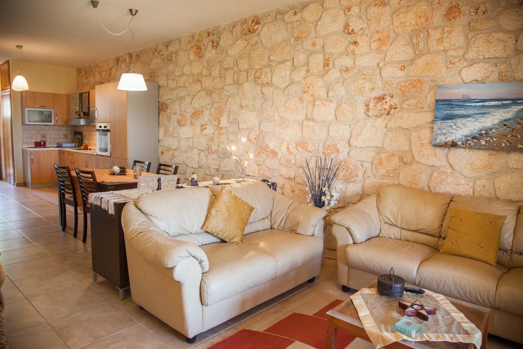 Jordan'S Stone House Villa Сивири Екстериор снимка